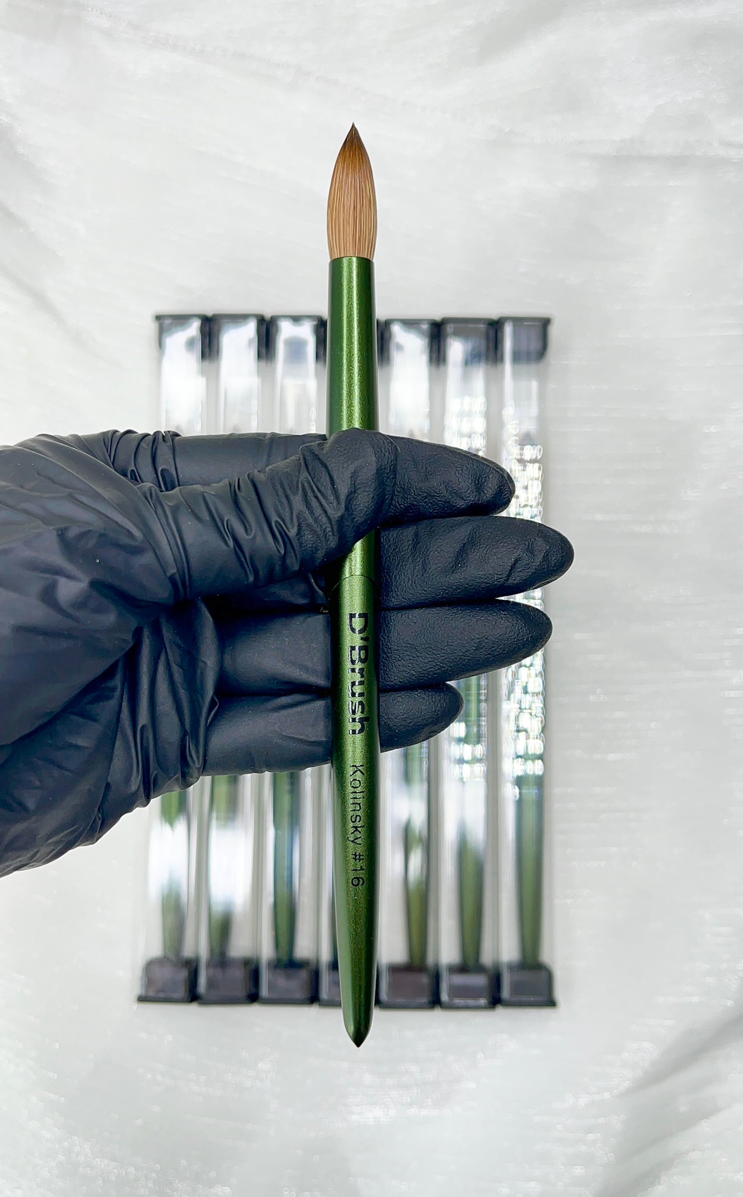 D’Brush – 100% Kolinsky Acrylic Brush #16