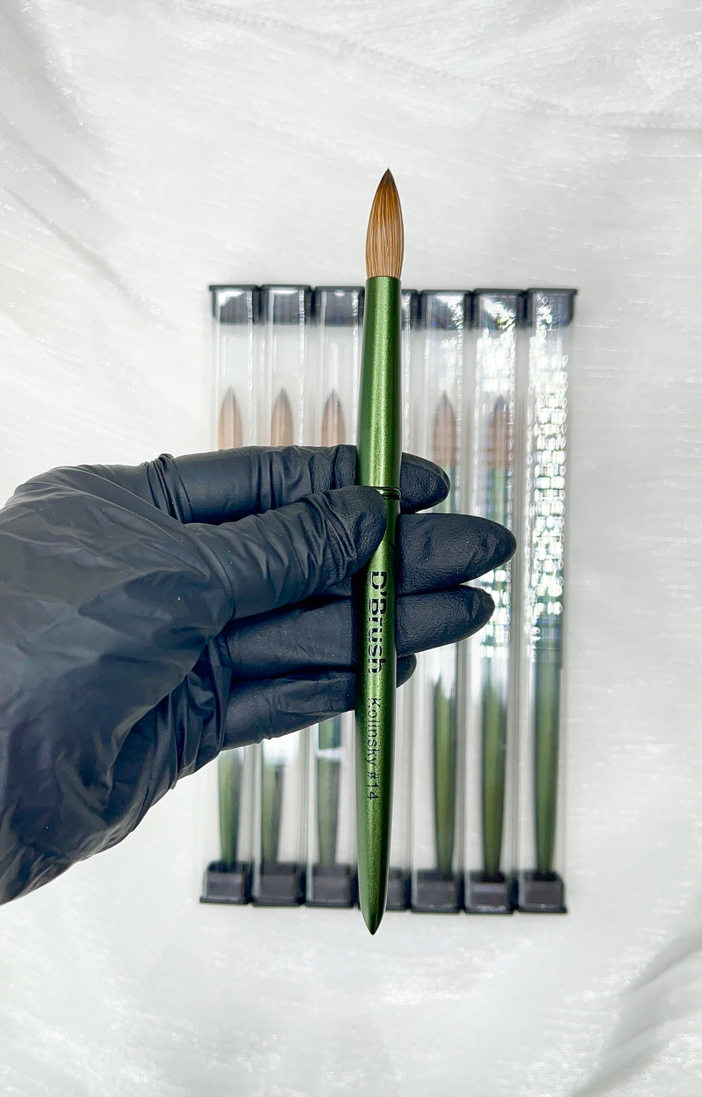 D’Brush – 100% Kolinsky Acrylic Brush #14