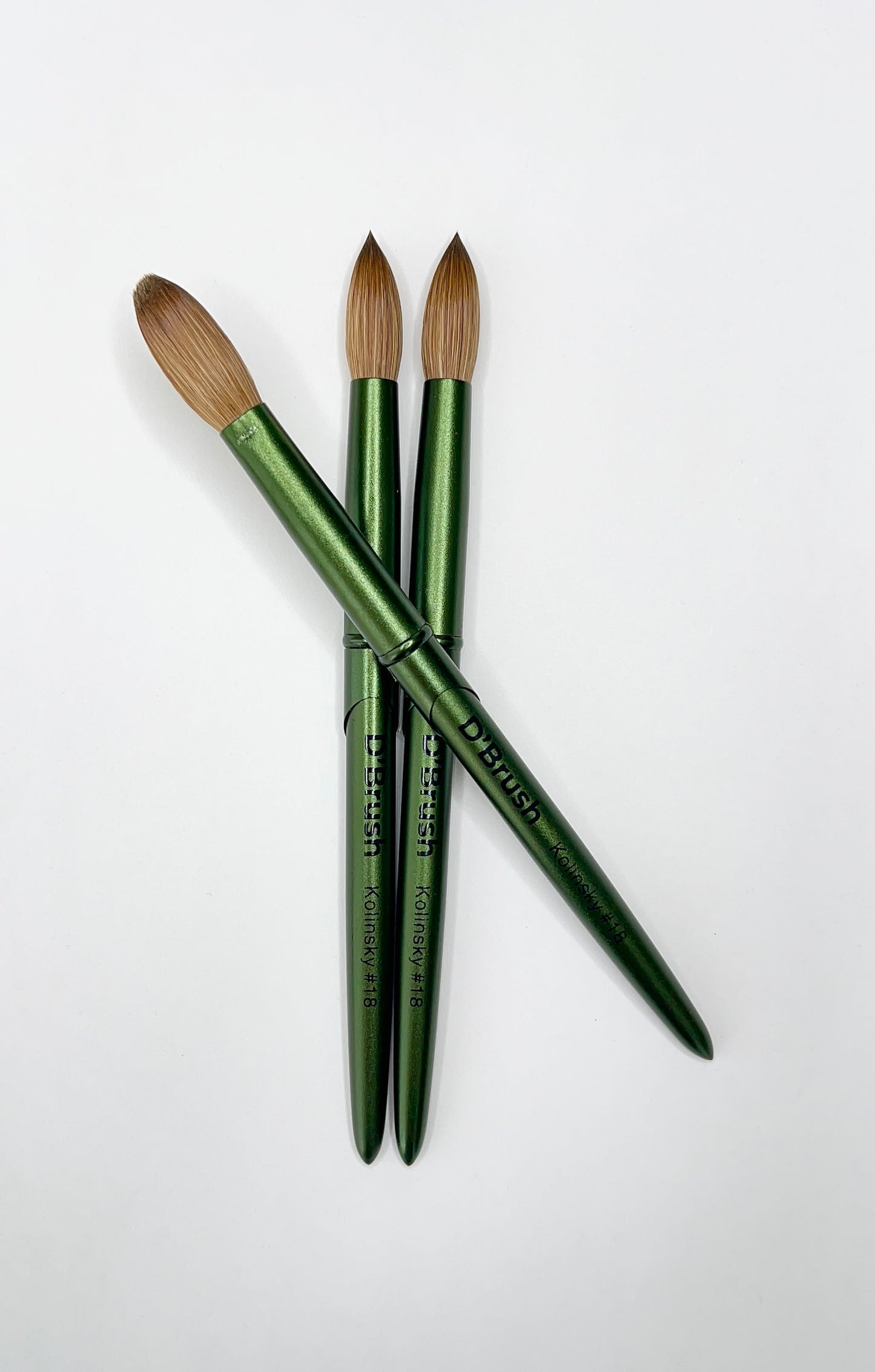 D’Brush – 100% Kolinsky Acrylic Brush #18